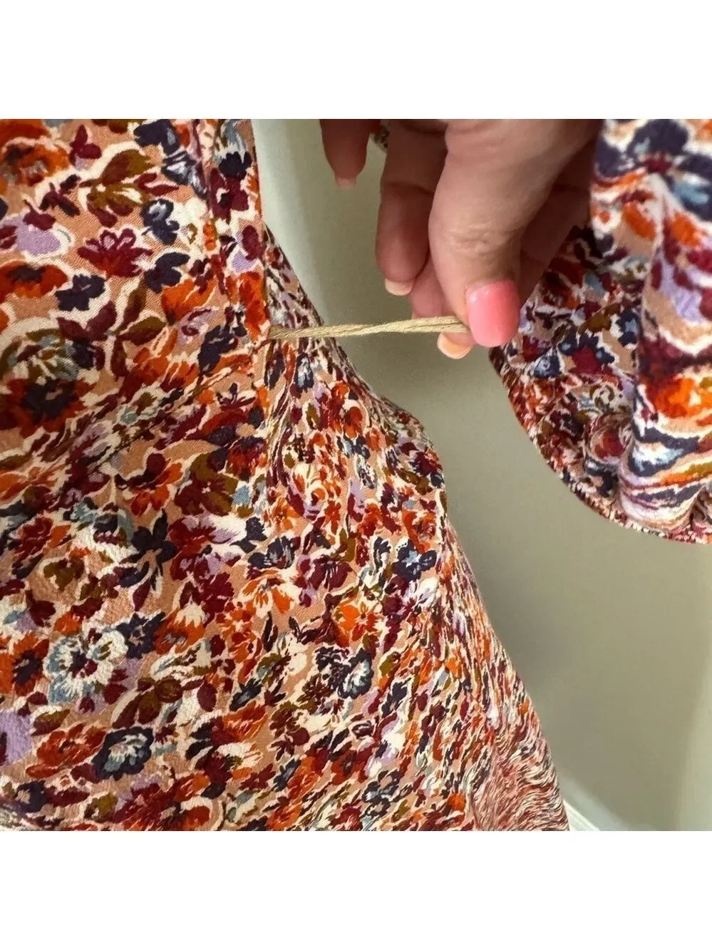 American Eagle Outfitters Women's Floral One Shoulder Dress.  Size Large